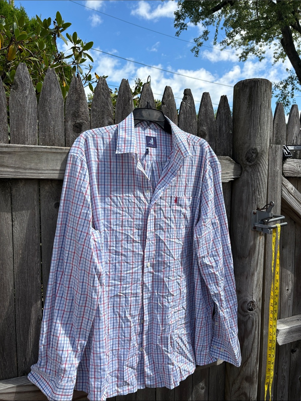 Johnny-O XL light button down!